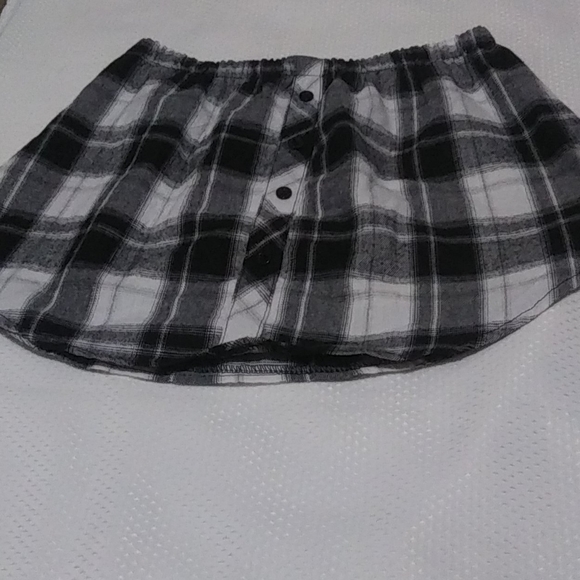 Flannel mini skirt - Picture 1 of 2